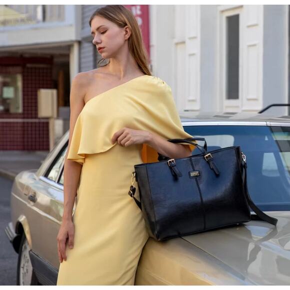 Badgley Mischka Julia Tote Weekender Bag - Vegan Leather - Picture 9 of 11